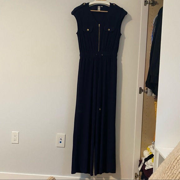 Drawstring jumpsuit, Size medium 💕 - Picture 2 of 11